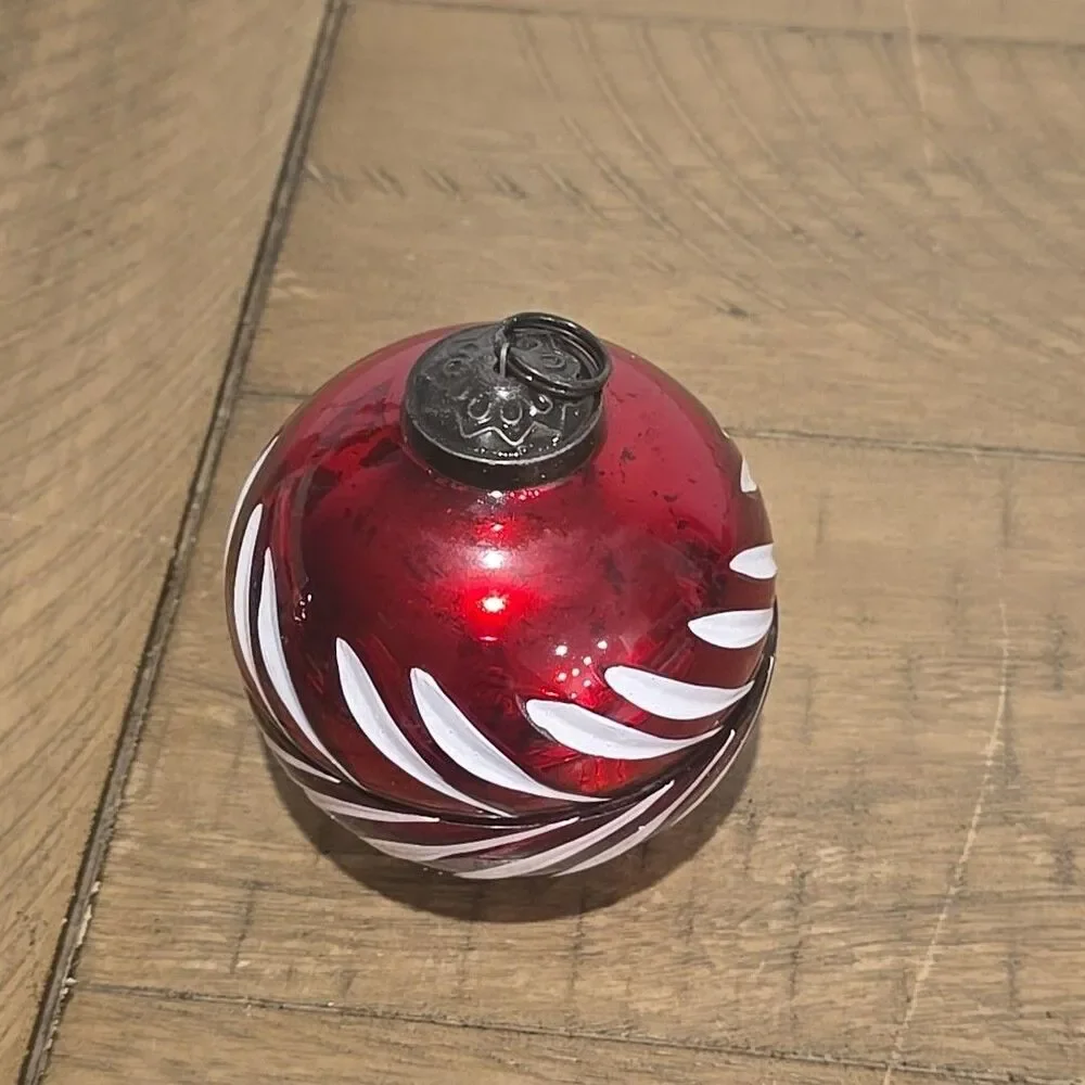 POTTERY BARN Glass ChristMAS ORNAMENT CANDLE FIRESIDE CINNAMON